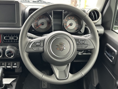 ジムニー(スズキ)届出済未使用車 内外装写真