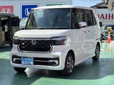 新型N-BOX(ホンダ)届出済未使用車 前方