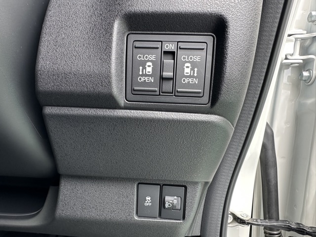 N-BOX(ホンダ)届出済未使用車 15