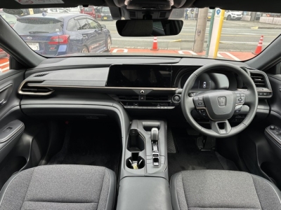 クラウンクロスオーバー(トヨタ)中古車 内外装写真他