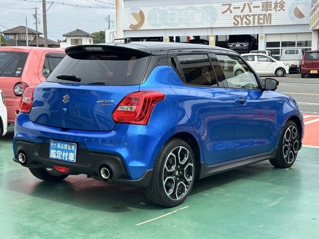 スイフト(スズキ)中古車 10
