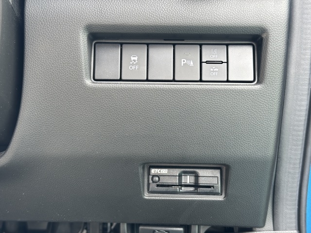 スイフト(スズキ)中古車 13