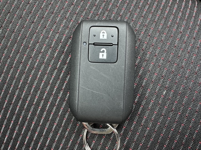 スイフト(スズキ)中古車 27