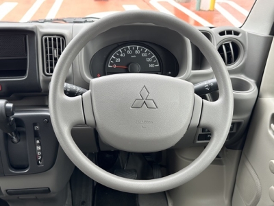 ミニキャブバン(三菱)中古車 内外装写真他