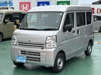 エブリイバンのOEM(スズキ)中古車 前方