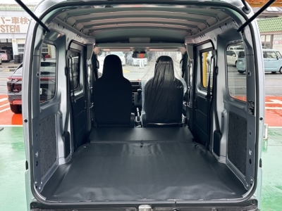 ハイゼットカーゴのOEM(ダイハツ)届出済未使用車 内外装写真他