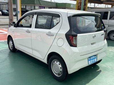 ミライース(ダイハツ)中古車 後方