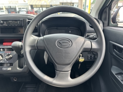 ミライース(ダイハツ)中古車 内外装写真