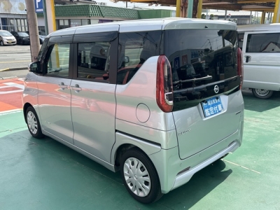 ルークス(ニッサン)中古車 後方