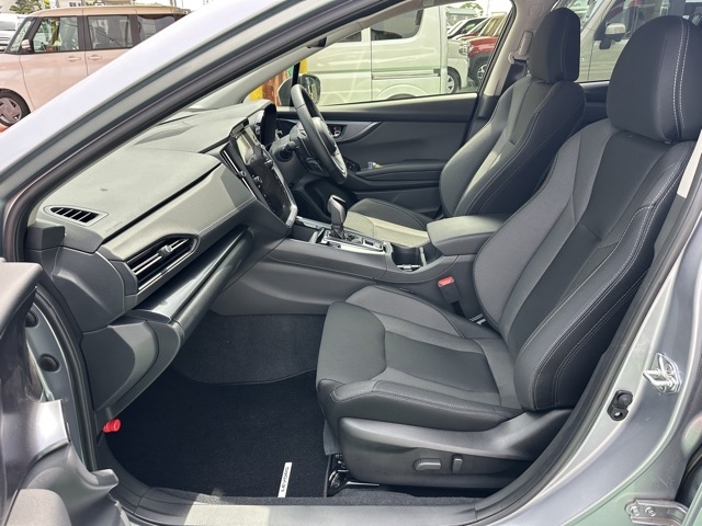 レヴォーグ(スバル)中古車 3