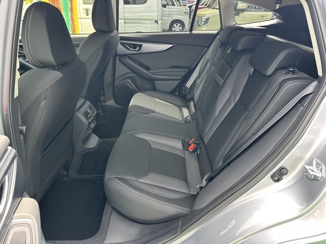 レヴォーグ(スバル)中古車 4