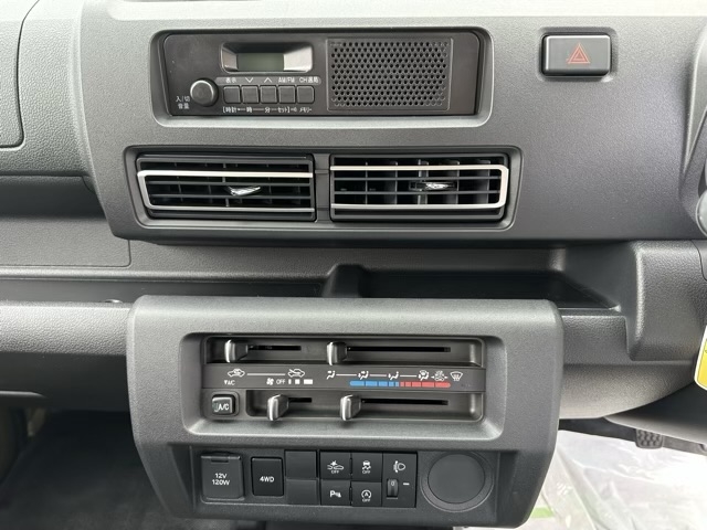 ハイゼット(ダイハツ)新車見本展示無 9