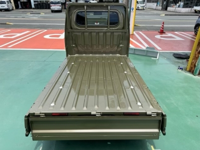 ハイゼットトラック(ダイハツ)新車見本展示無 内外装写真