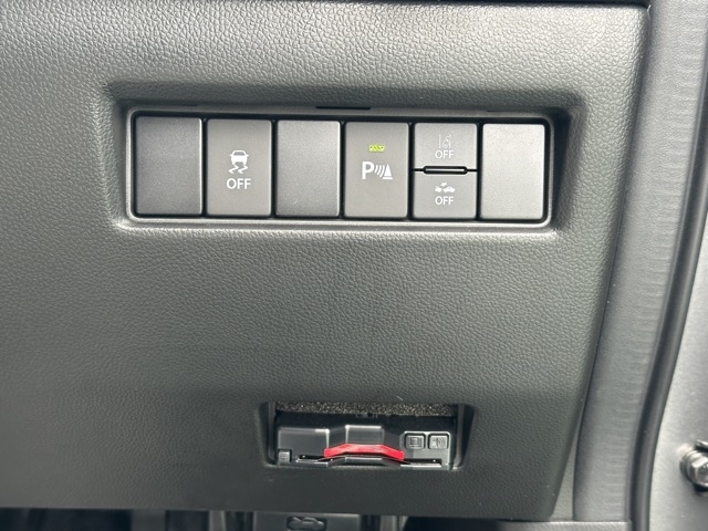 スイフト(スズキ)中古車 13