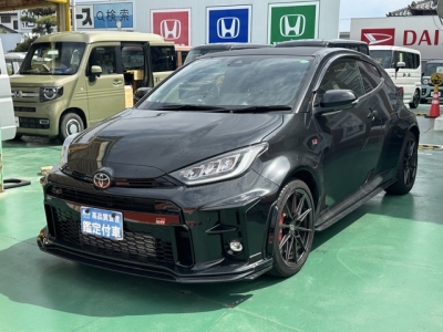 GRヤリス(トヨタ)中古車 前方