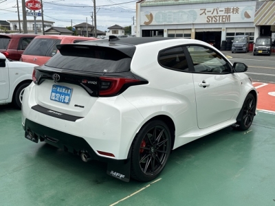 GRヤリス(トヨタ)中古車 内外装写真他２