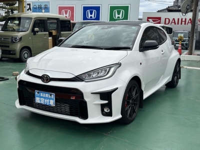 GRヤリス(トヨタ)中古車 前方