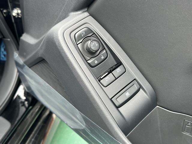 GR86(トヨタ)登録済未使用車 11