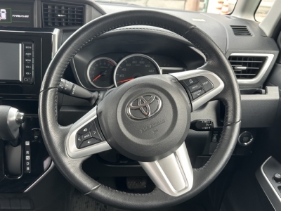 タンク(トヨタ)中古車 内外装写真他
