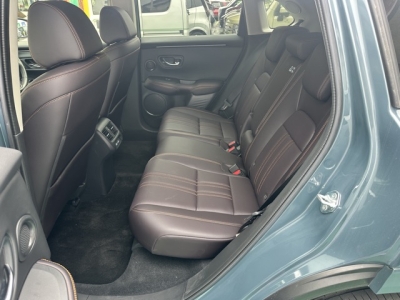 ZR-V (ホンダ)中古車 後席内装