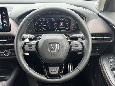ZR-V (ホンダ)中古車 内外装写真
