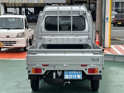 キャリートラック(スズキ)届出済未使用車 内外装写真