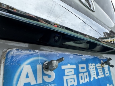 N-BOXカスタム(ホンダ)中古車 内外装写真他２