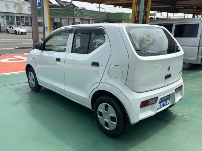 アルト(スズキ)中古車 後方