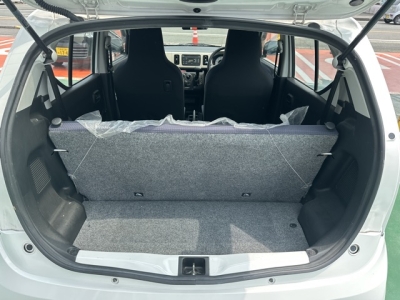 アルト(スズキ)中古車 内外装写真他