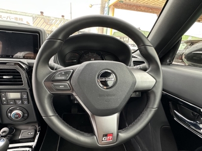 コペンのOEM(ダイハツ)中古車 後席から見た前席