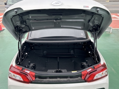コペンのOEM(ダイハツ)中古車 内外装写真