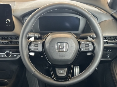 ZR-V (ホンダ)中古車 内外装写真他