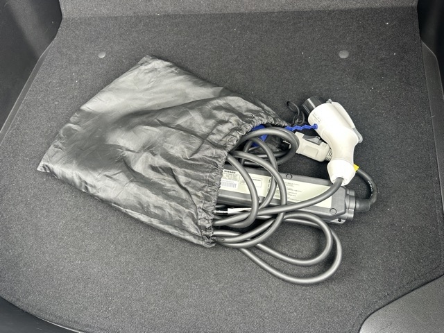 リーフ(ニッサン)中古車 10