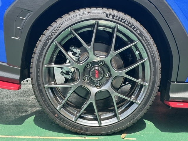 WRX(スバル)登録済未使用車 10