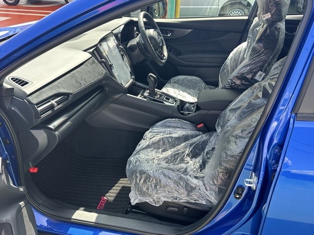 WRX(スバル)登録済未使用車 3