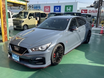スカイライン(ニッサン)中古車 前方