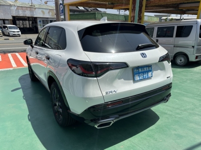 ZR-V (ホンダ)登録済未使用車 後方