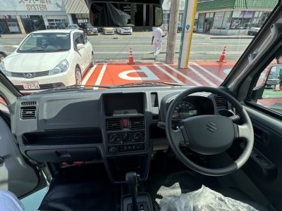 キャリートラック(スズキ)届出済未使用車 後席内装