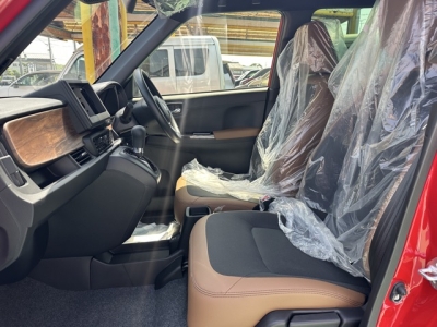 N-ONE(ホンダ)届出済未使用車 前席内装