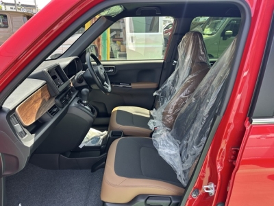 N-ONE(ホンダ)届出済未使用車 前席内装