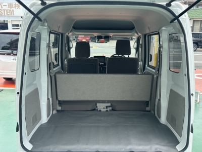 NV１００クリッパー(ニッサン)中古車 内外装写真他２