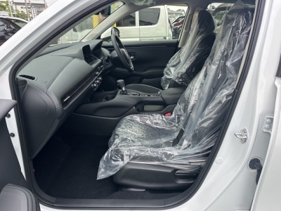 ZR-V(ホンダ)登録済未使用車 前席内装