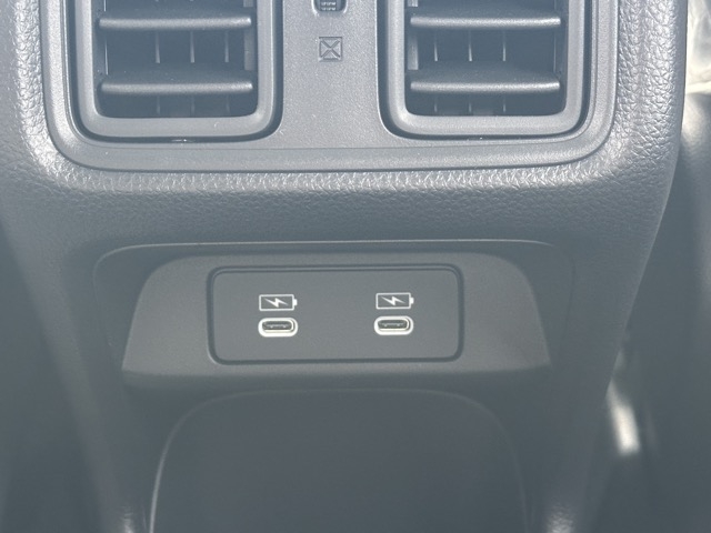 ヴェゼル(ホンダ)登録済未使用車 10