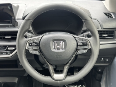 WR-V(ホンダ)登録済未使用車 内外装写真