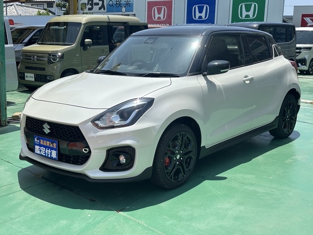 スイフト(スズキ)登録済未使用車 1