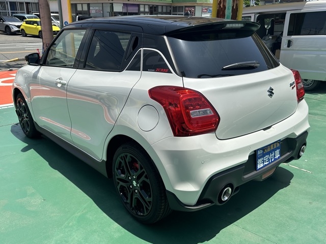 スイフト(スズキ)登録済未使用車 2