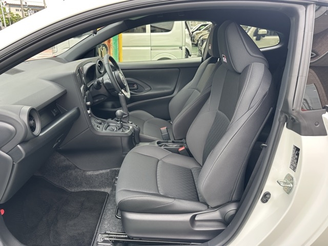 GRヤリス(トヨタ)中古車 3