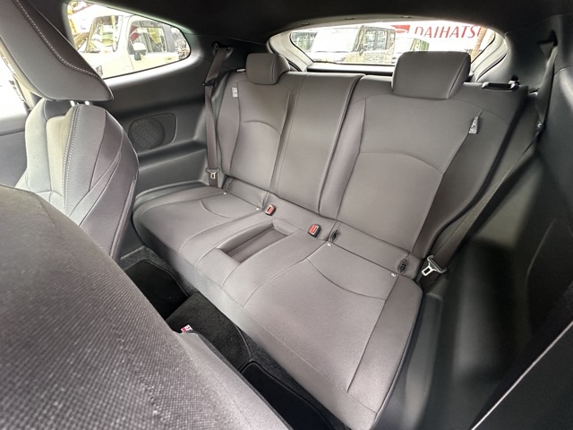GRヤリス(トヨタ)中古車 4