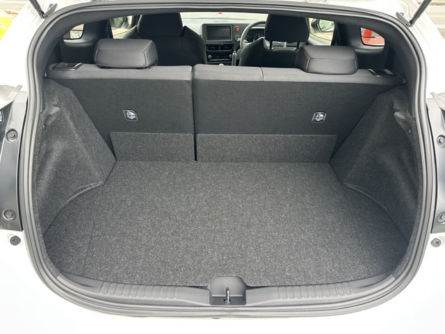 GRヤリス(トヨタ)中古車 5