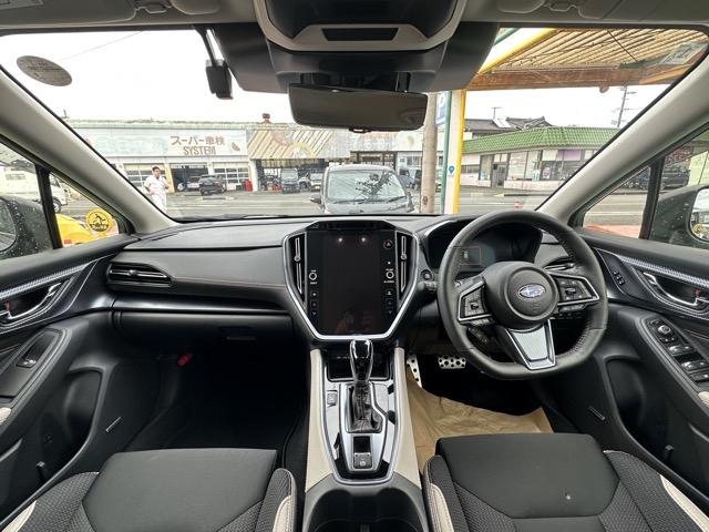 レヴォーグ(スバル)中古車 5